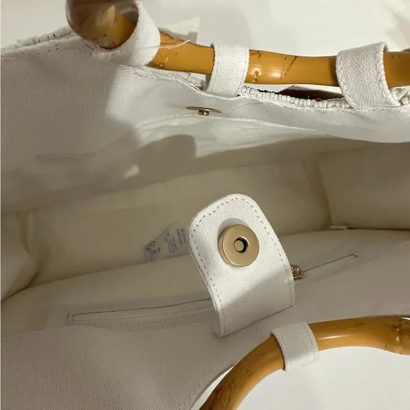 NWT Sol + Mer Strawberry Beaded Viral Purse Handbag w Bamboo Handles White Strap - Picture 10 of 15